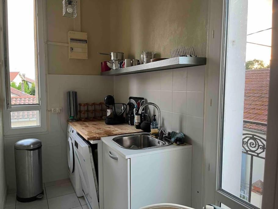 Apartamento Les Arenes Béziers Exterior foto