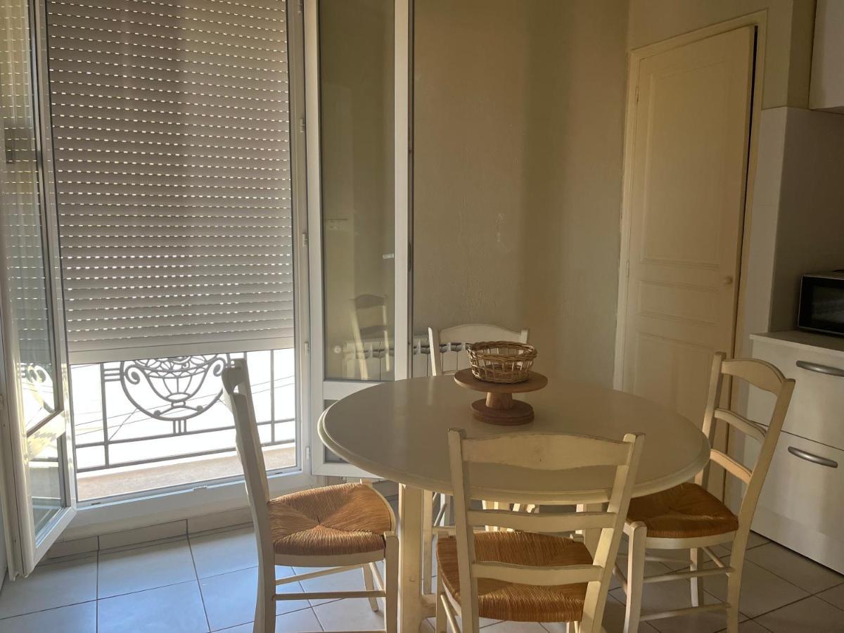 Apartamento Les Arenes Béziers Exterior foto